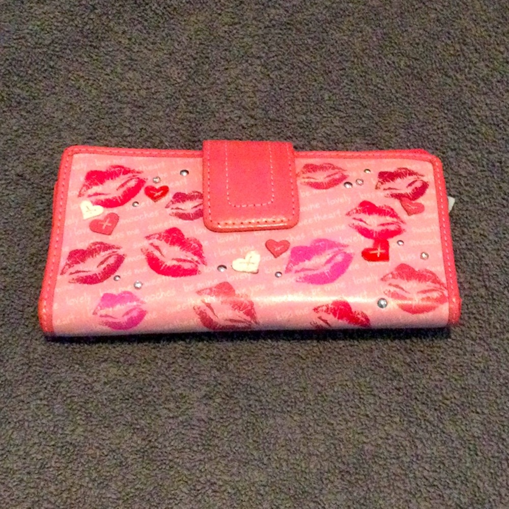 Fossil clutch wallet in very good condition